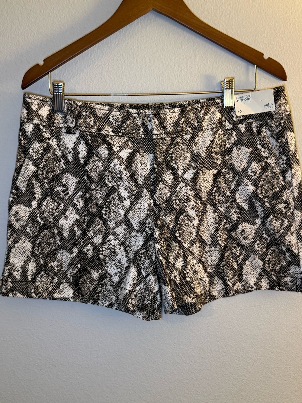 Soho Snake-Print Shorts in Black and White